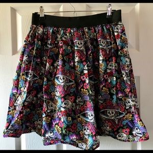 Hemet size 2 day of the dead skirt